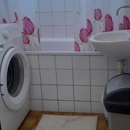 Apartament Natha, Udobnost I Mir *