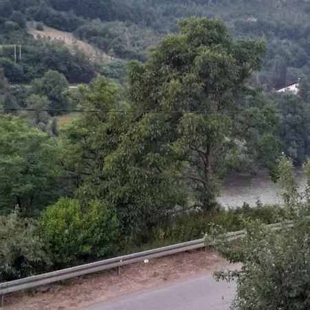 Apartament Natha, Udobnost I Mir Foca